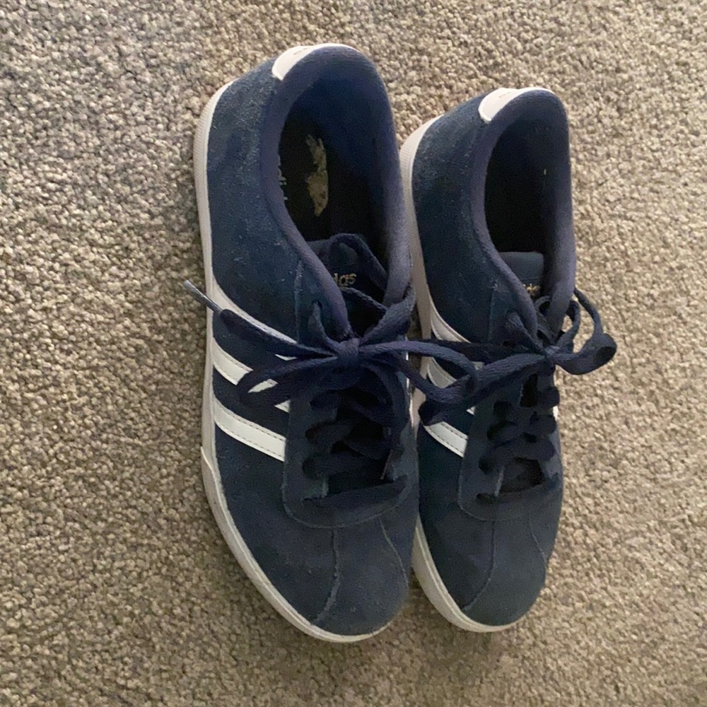Women’s adidas shoes size 8